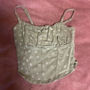 green hollister crop tank